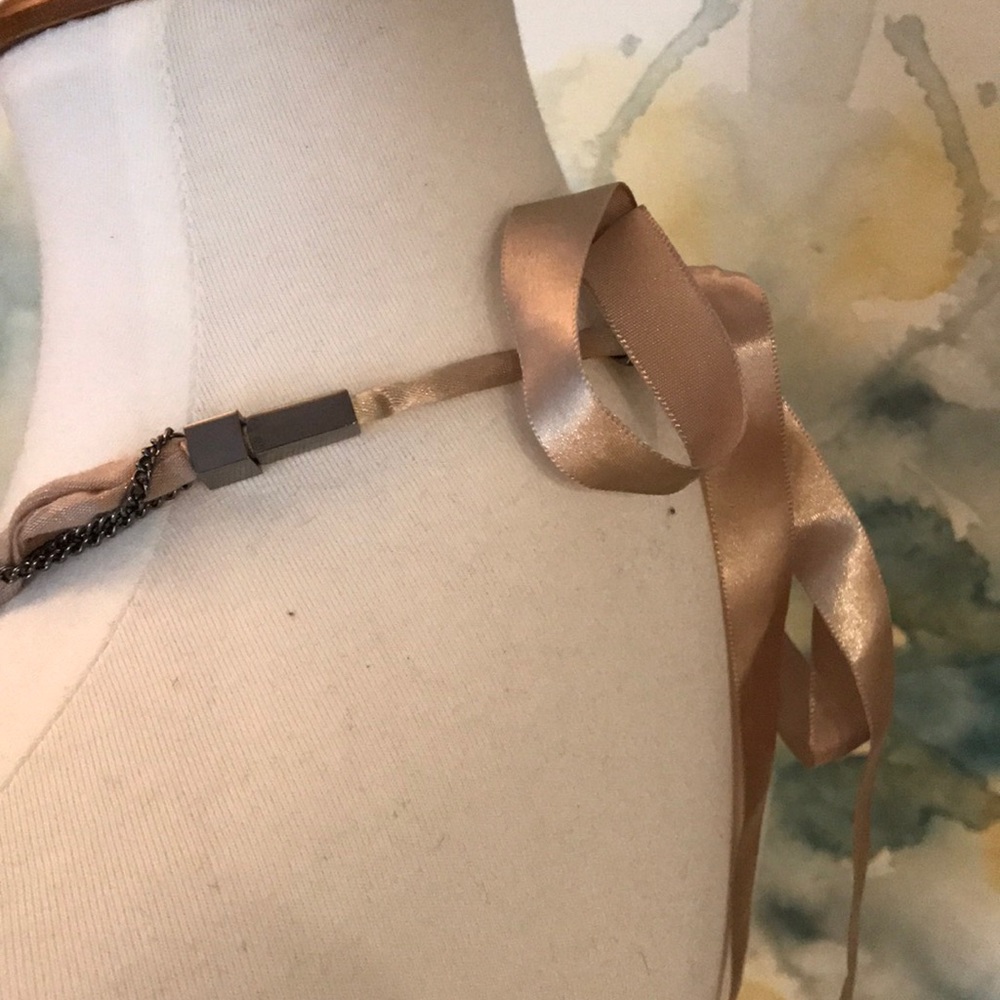 Hip & elegant - Picture 5 of 5
